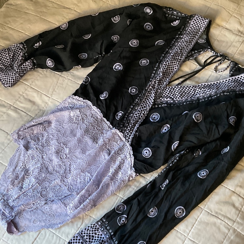 Intimately Black and Lavender Lace Top
